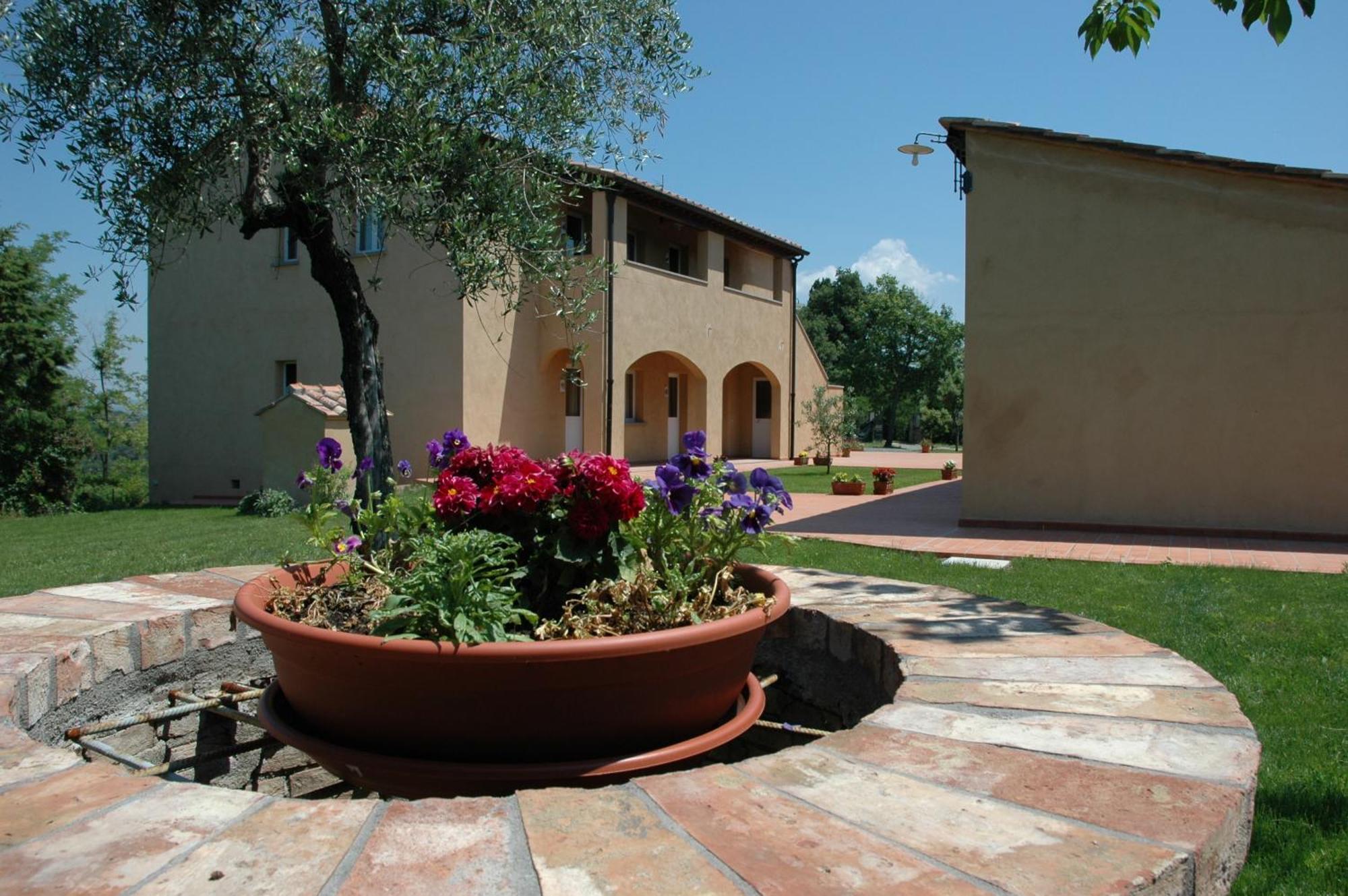 Agriturismo L'Imposto Pomarance Eksteriør billede